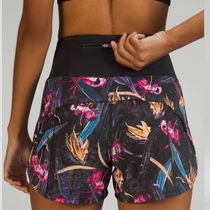 LULULEMON - Speed Up High-Rise Lined Short 4”